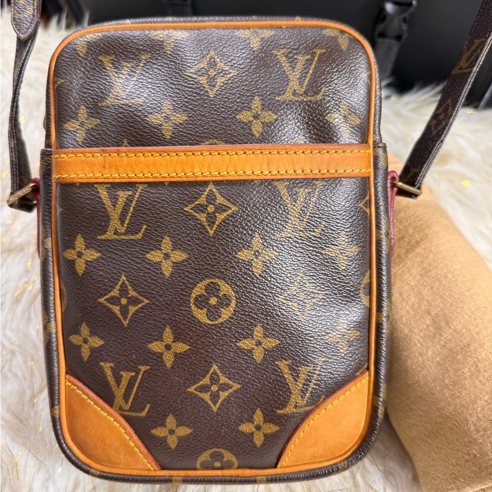 Louis Vuitton Danube Pm Cross-bag Sling bag with duster included monogram